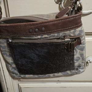 Stylish Multi-Texture Shoulder Bag